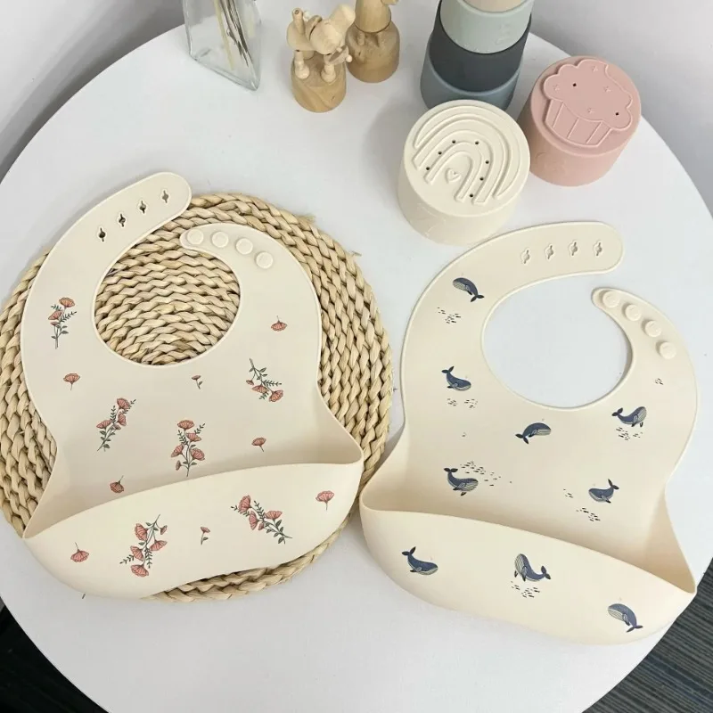 Śliczny Śliniak do Karmienia,  – Baby Food Grade recenzja i cena