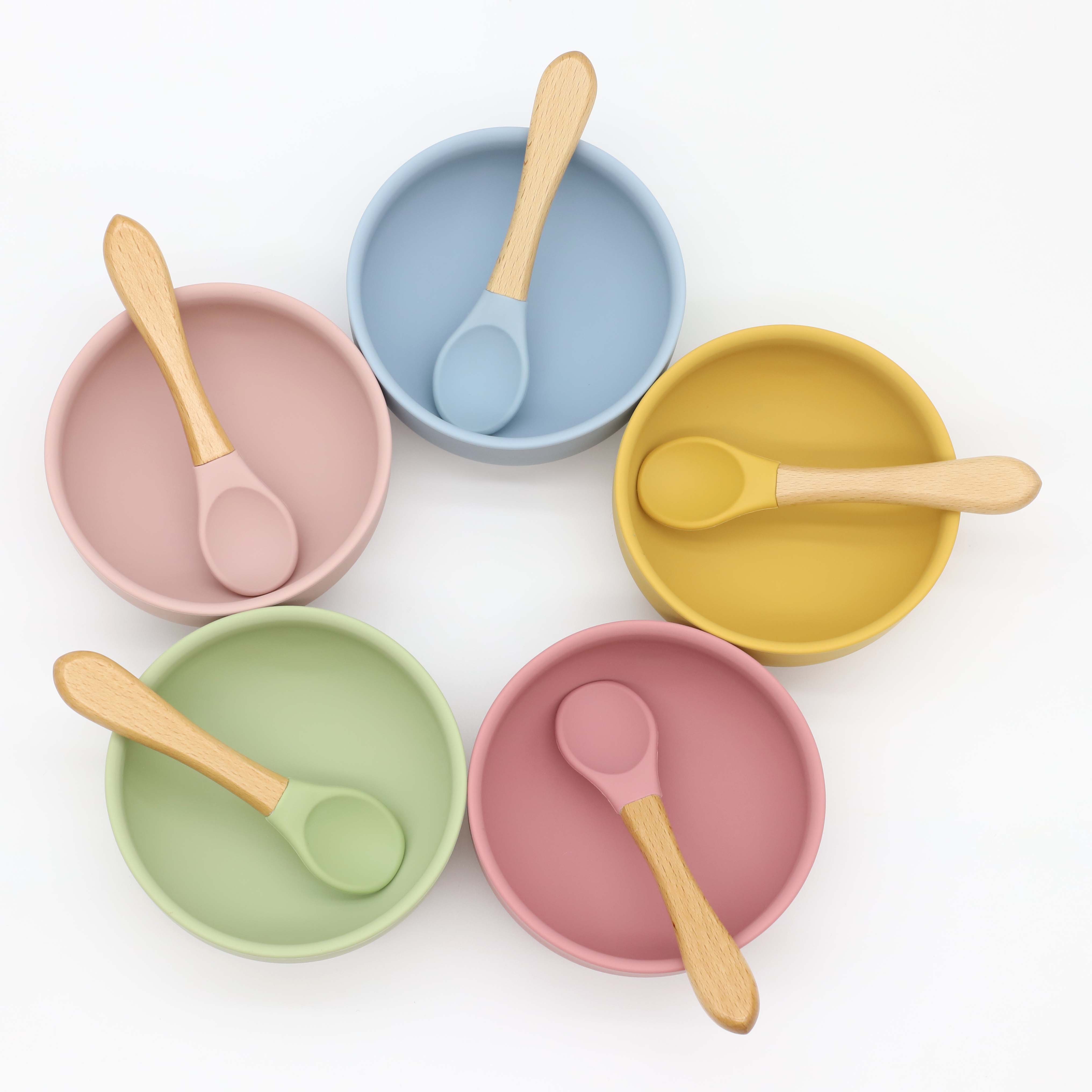 Silikonowa miseczka z przyssaw – Baby Food Equipment recenzja i cena